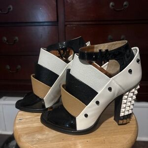 Fendi Heels